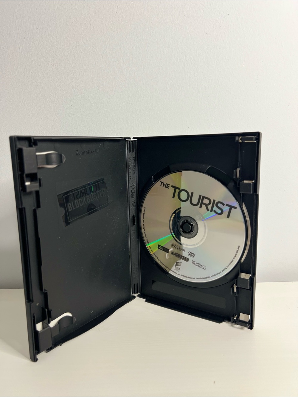 The Tourist DVD Johnny Depp Angelina Jolie Great Condition - Picture 3 of 4